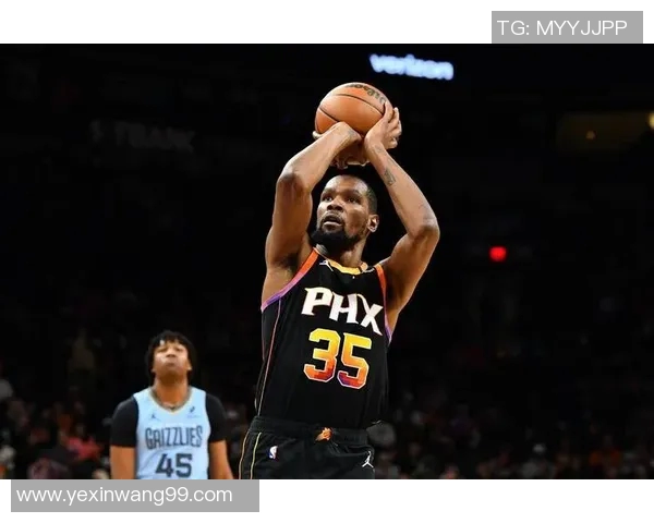 30号篮球明星的传奇之路与他在赛场上的零分时刻